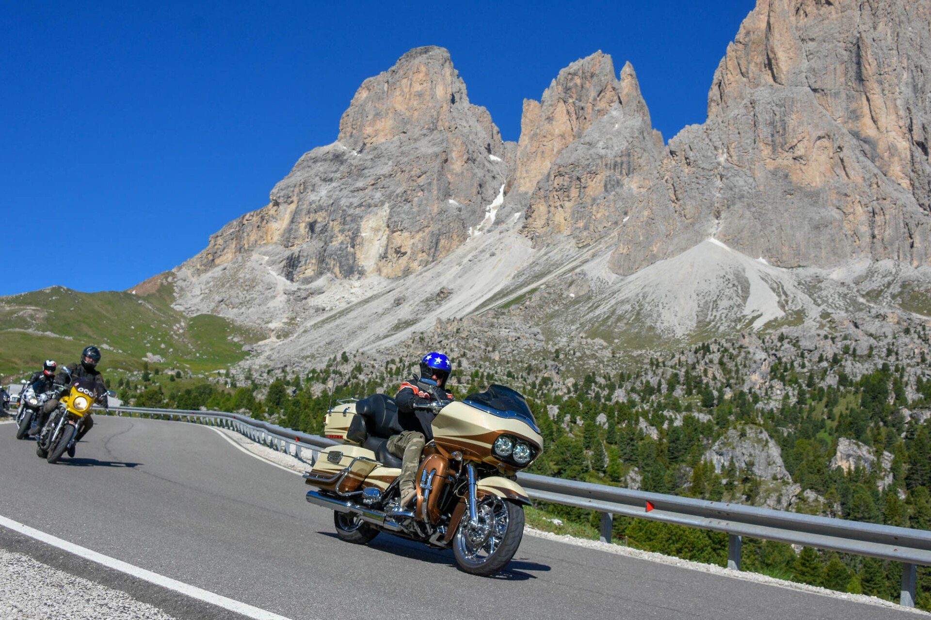 Motorradurlaub, Motorradtouren im Trentino, Dolomiten